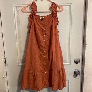 Beautiful Universal Thread Ruffle Dress